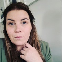 Guðný Jónsdóttir Email