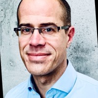 Jonas Viering Email