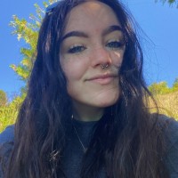 PubKey Employee Sydney White's profile photo