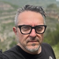 Borja Martínez G. Luzuriaga Email