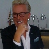 Email e telefono di David Evans