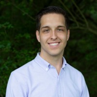Juni Learning Employee Charlie Overton's profile photo