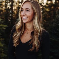Petite Plume Luxury Sleepwear Employee Courtney Stang's profile photo