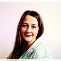 Julia Schmitz Email