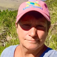 Leslie Wright Email & Phone Number