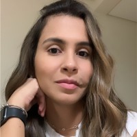 Thaís Reis Email