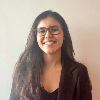 Editora Sanar Employee Amanda Holtz's profile photo