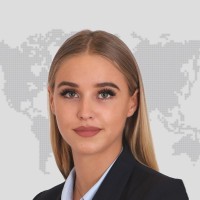 Accursia Capital GmbH Employee Julia Dobler's profile photo