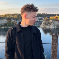 Rostyslav Nahornyi Email