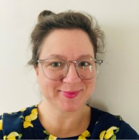 Canada Revenue Agency - Agence du revenu du Canada Employee Delia L.'s profile photo