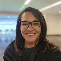 Danielle Moura Email