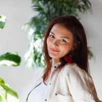 Valentina Uribe Email