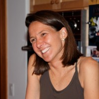 Rhea Tombropoulos Email & Phone Number