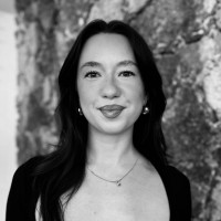 Carolin Osthoff Email