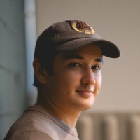 Moritz Hüsser Email