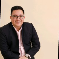 Carlo dela Rosa Email & Phone Number