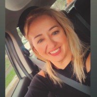 Tatiana Resende Email