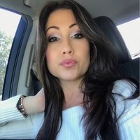 The Art of Shaving Employee April Lazzeri's profile photo