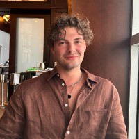 iZZi Employee Charles Massey's profile photo