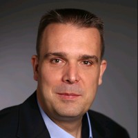 Alexander Freund Email