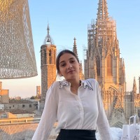 İrem Gül Email