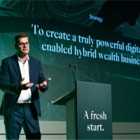 atomos wealth Employee Jonathan Polin's profile photo