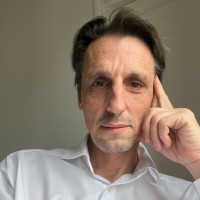 Pierre and Marie Curie University Employee Guillaume Avenin's profile photo