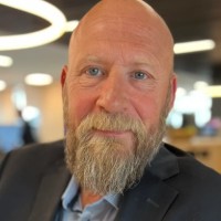 Lars Strand Email