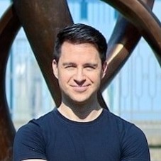 Fling.AI Employee Michael Currie's profile photo