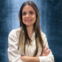 Carolina Assis Email