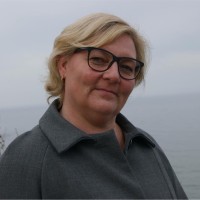 Linda Fomsgaard Email