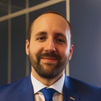 L'Oréal Employee Christopher Sharp's profile photo