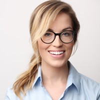 Chelsie Hoff Email & Phone Number