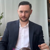 Daniel Donahue Email