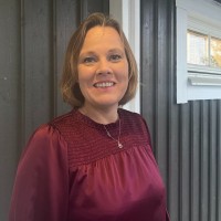 Elisabeth Jakobsen Email