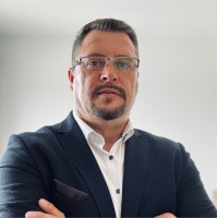 Jörg Kellner Email