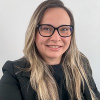 Mariana Hentz Domingues Email