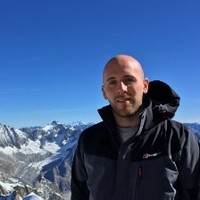 Elliott Hails Email