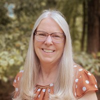 Beth Fowler Email
