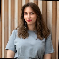 Ioana Ungureanu Email