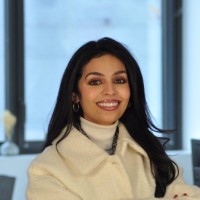 Nada Amiri Email