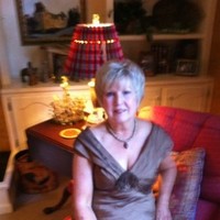 Lansky Bros. Employee Liz Neal's profile photo