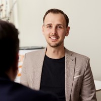 Elias Johansson Email