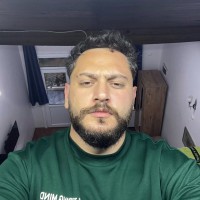 Behzat Muğurdak Email