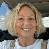 Anne Zuber Email & Phone Number