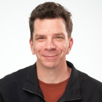 Hans Elias Email