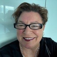 Reaction Retail Employee Janet Carter's profile photo