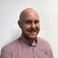 Iain McMillan Email