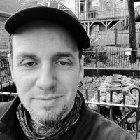 Eric Deroos Email & Phone Number