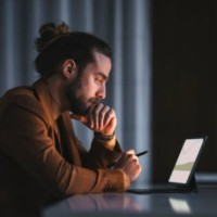 Venu Kalidas Email
